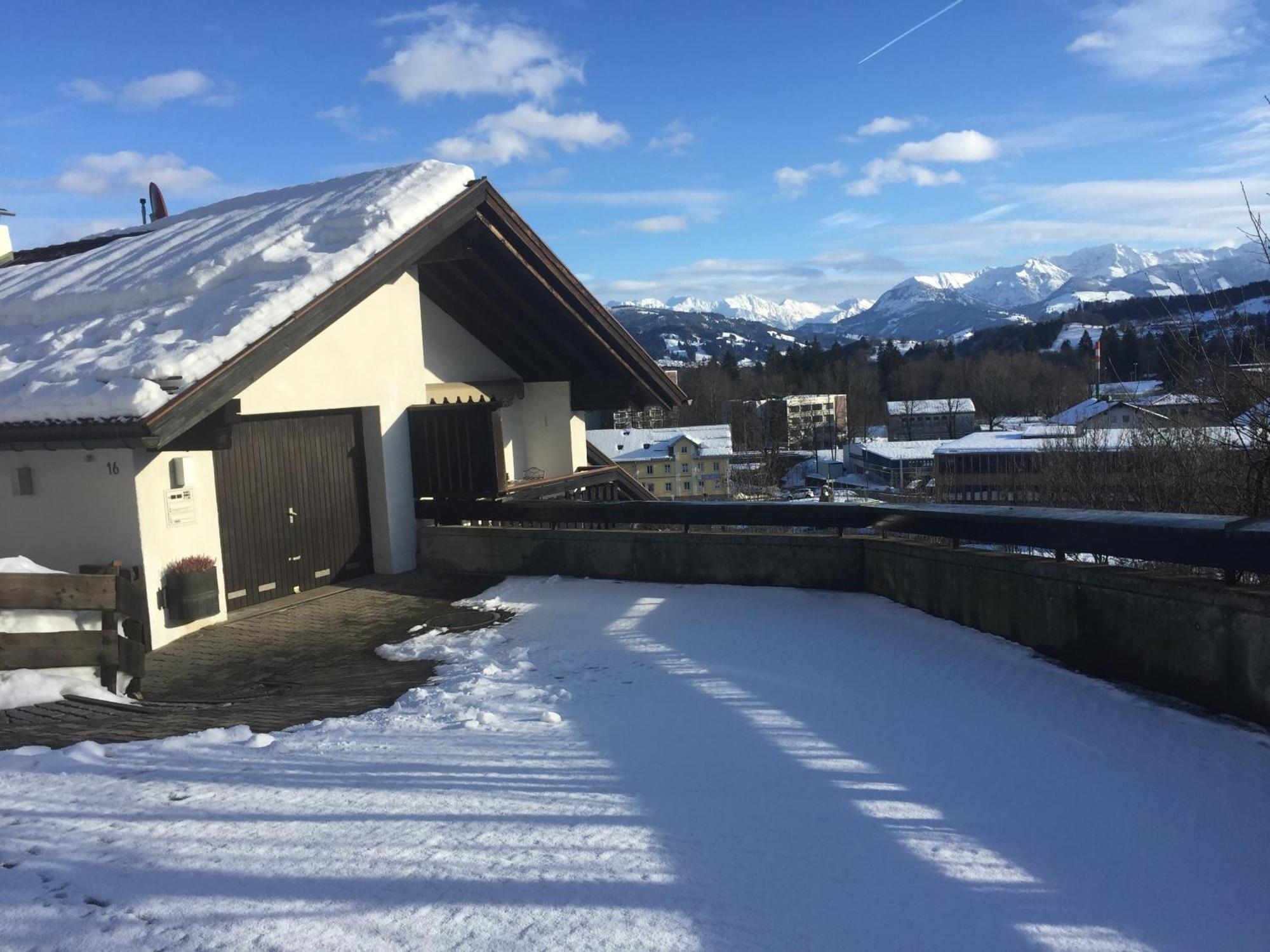 Exklusiver Souterrain - Zentral, Ruhig Mit Grosser Terrasse, Bergblick Und Privaten Sauna Zzgl Имменштадт-им-Альгой Экстерьер фото